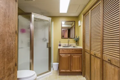 13 Torrey Road Nashua NH 03063