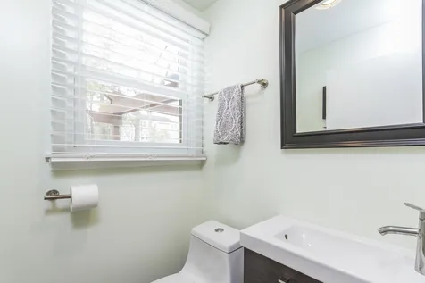 13 Torrey Road Nashua NH 03063