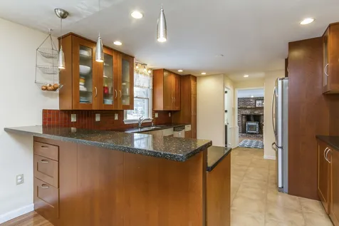 13 Torrey Road Nashua NH 03063
