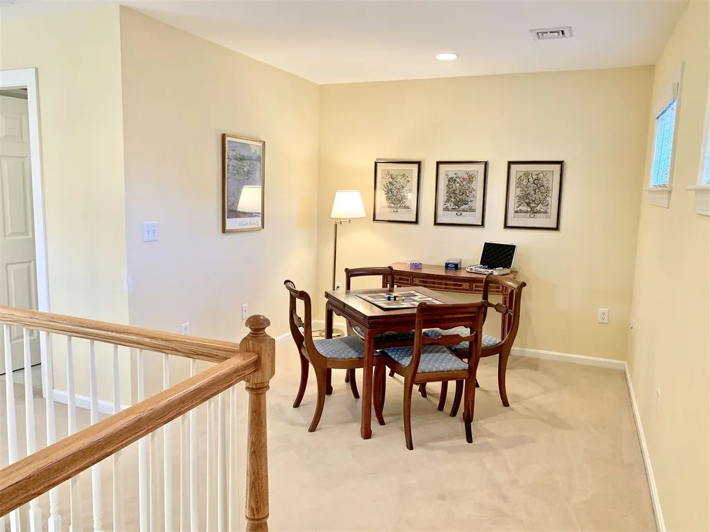 579 Sagamore Avenue Portsmouth NH 03801