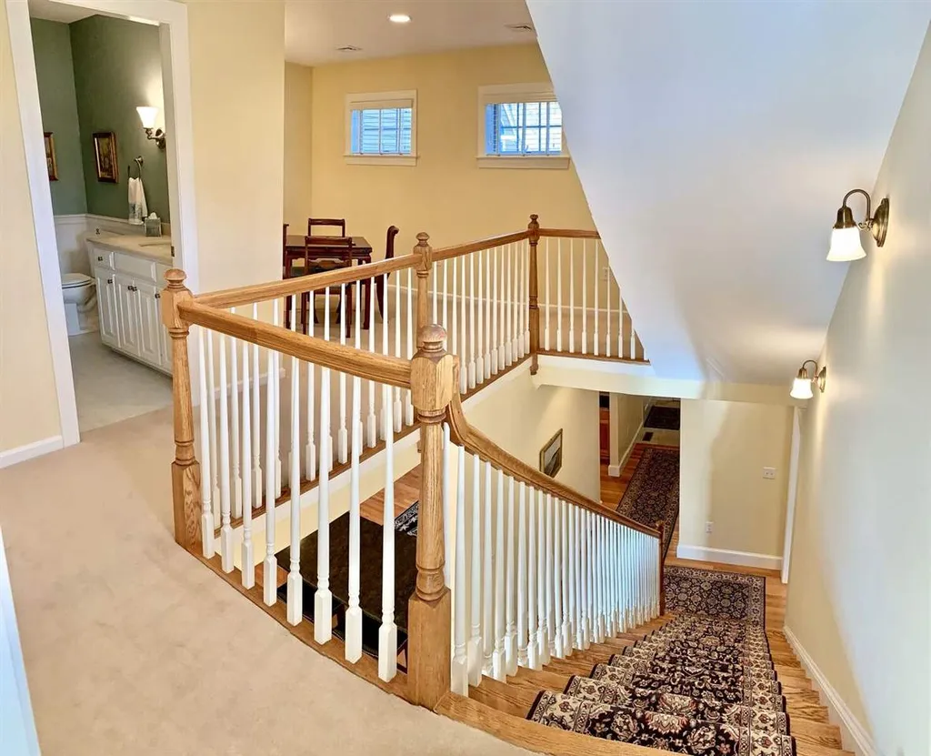 579 Sagamore Avenue Portsmouth NH 03801