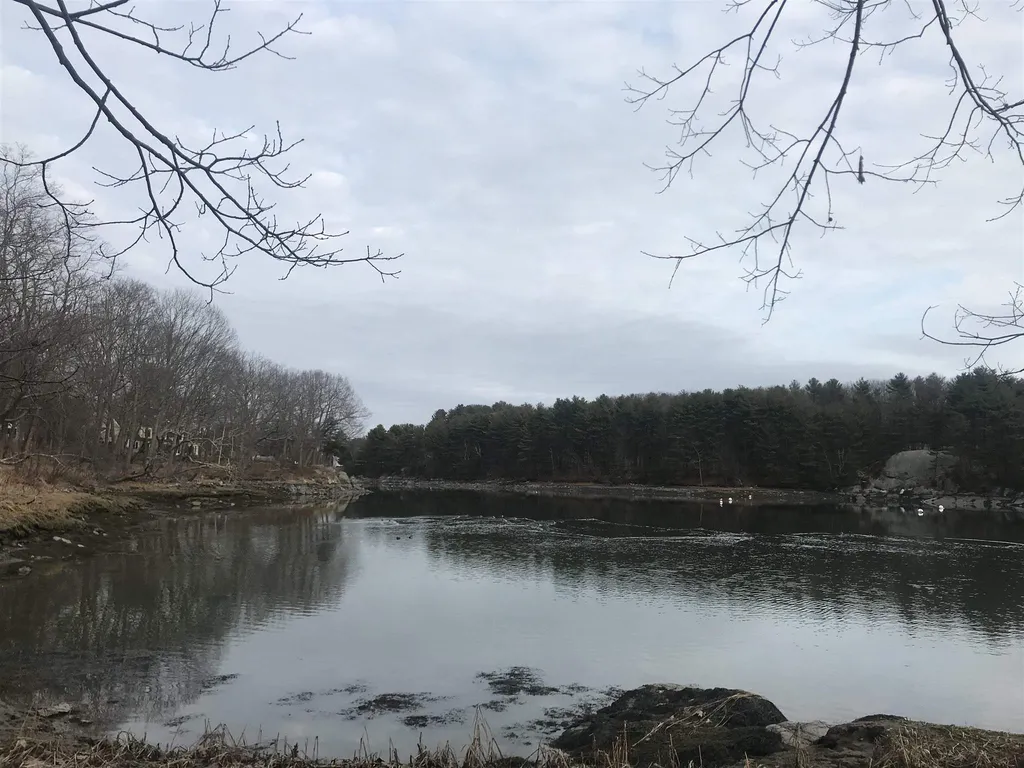 579 Sagamore Avenue Portsmouth NH 03801