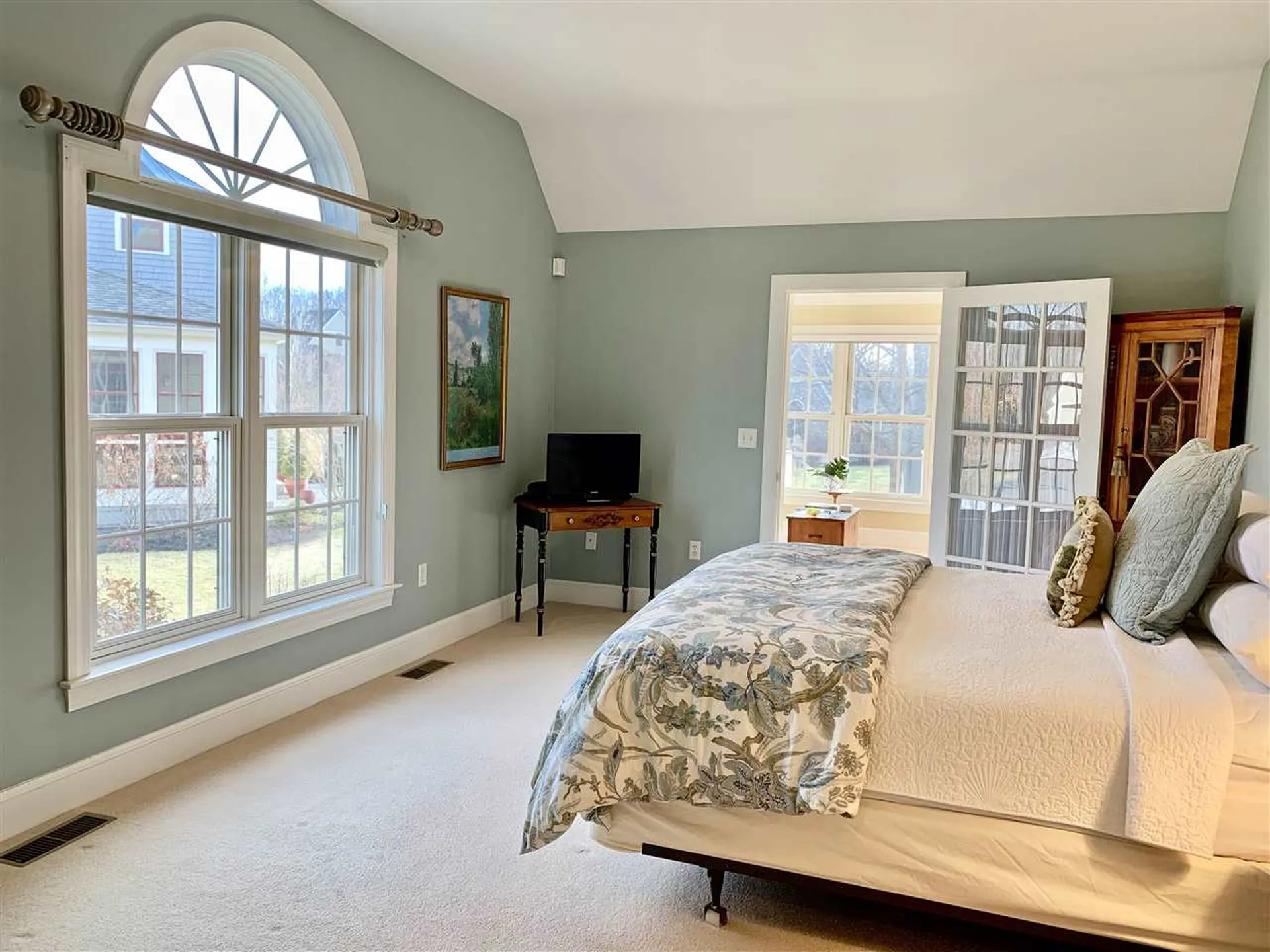 579 Sagamore Avenue Portsmouth NH 03801