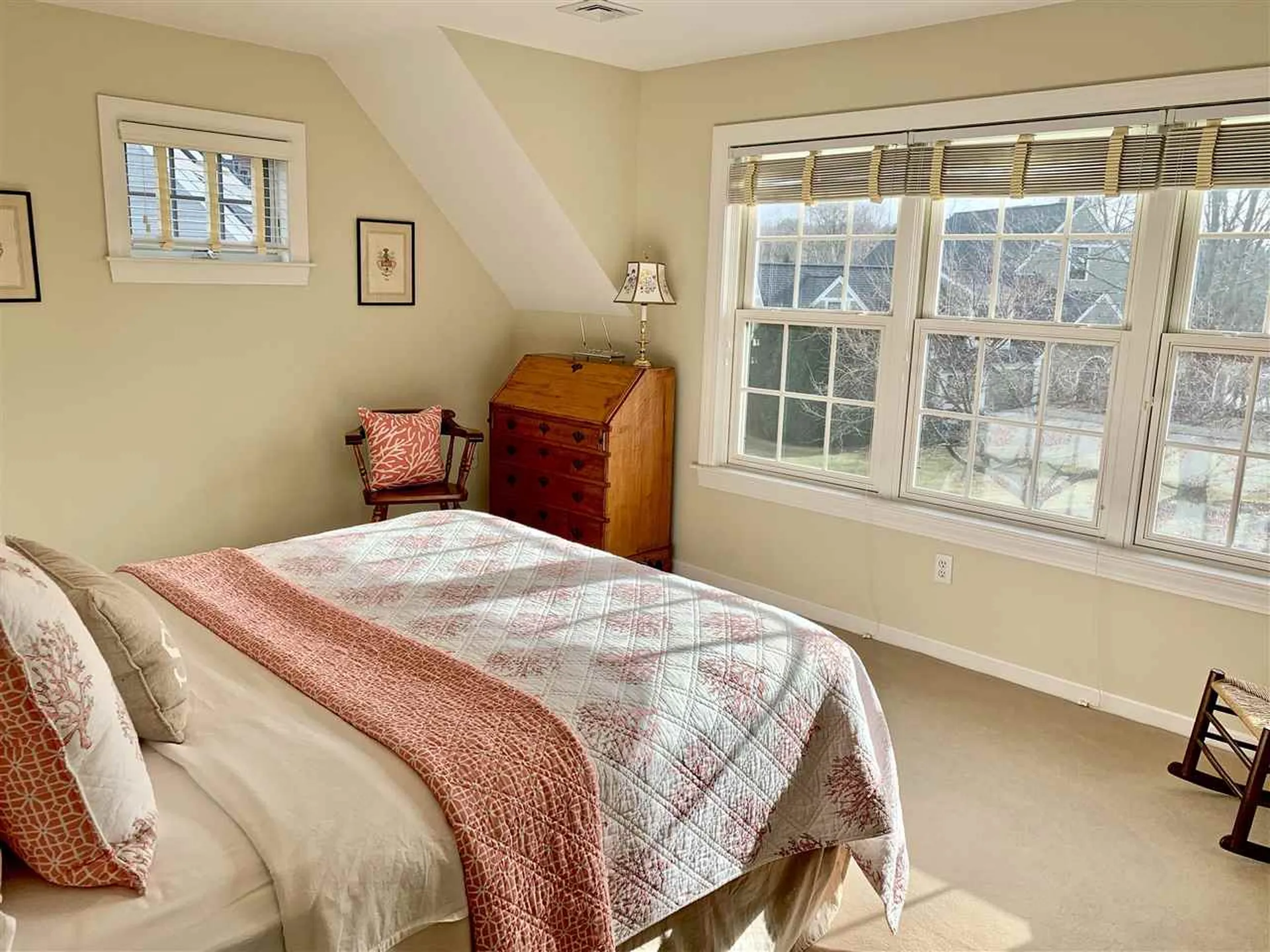 579 Sagamore Avenue Portsmouth NH 03801