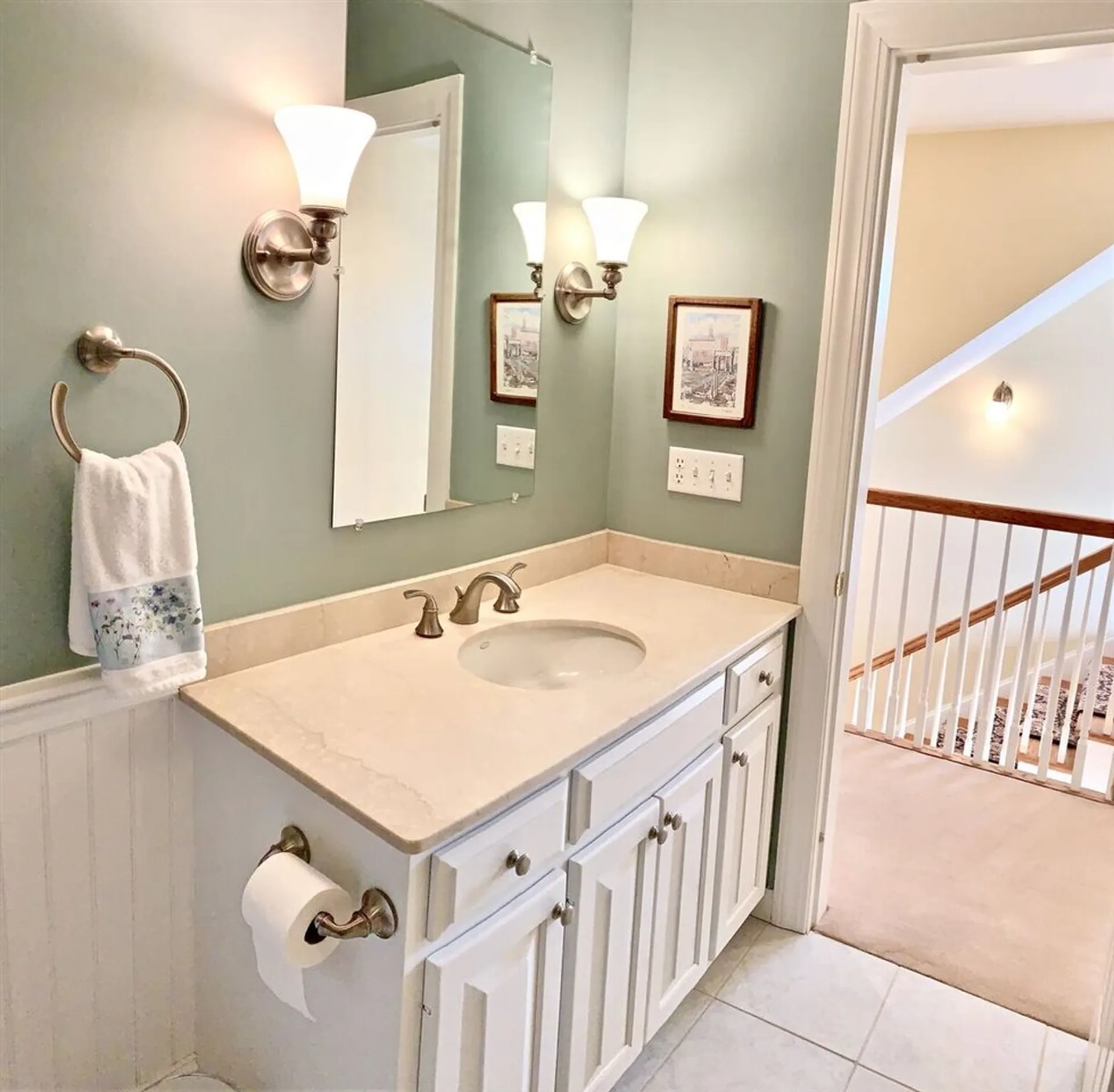 579 Sagamore Avenue Portsmouth NH 03801