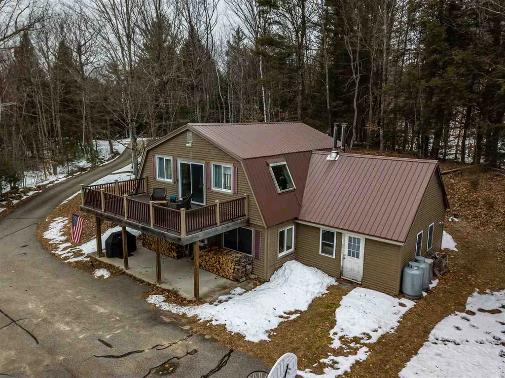 41 Old Tate Lane Middleton NH 03887