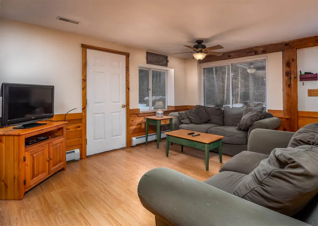 41 Old Tate Lane Middleton NH 03887