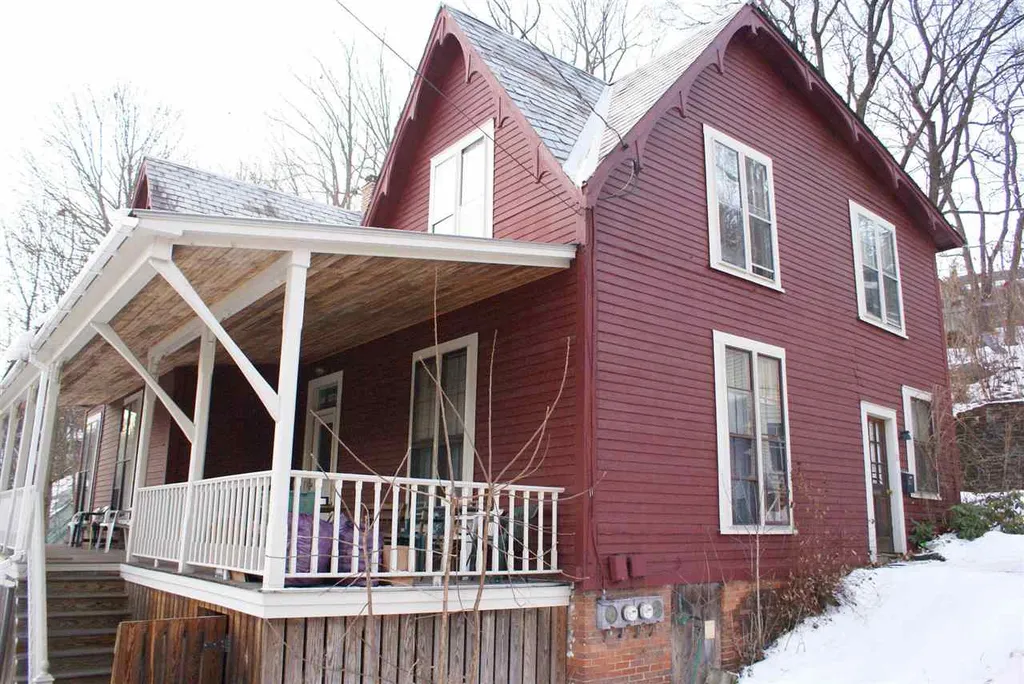 10 Forest Street Brattleboro VT 05301
