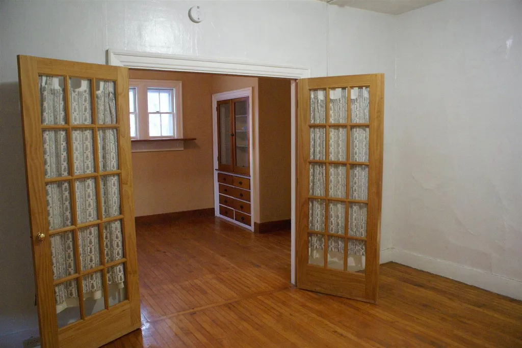 10 Forest Street Brattleboro VT 05301