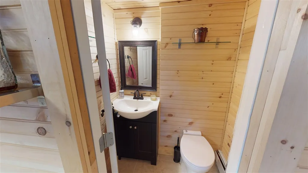 329 Hall Road Barrington NH 03825