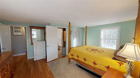 329 Hall Road Barrington NH 03825