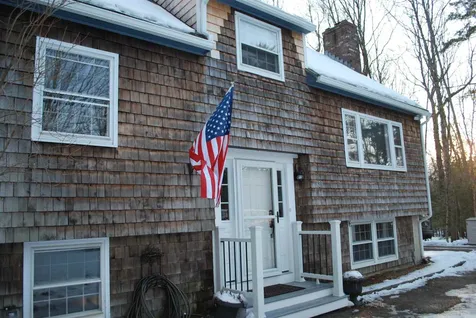 329 Hall Road Barrington NH 03825