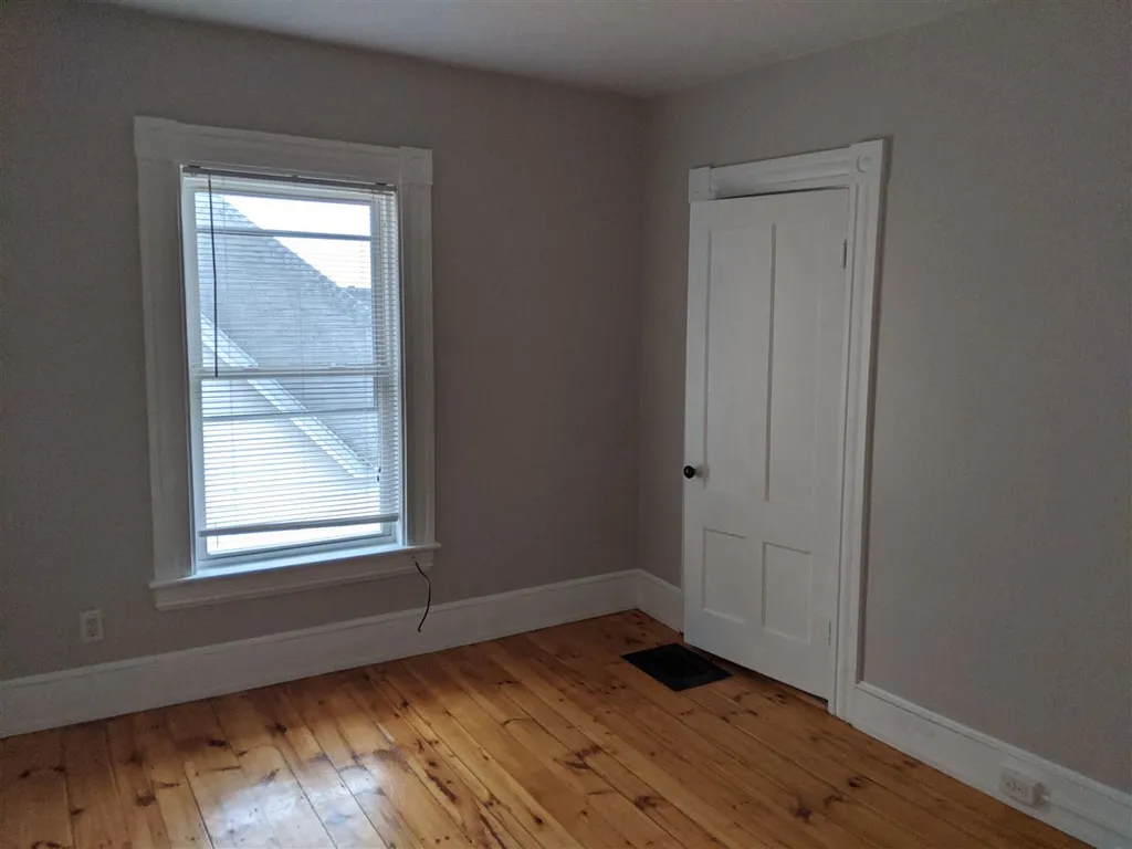 123 Ashland Street Manchester NH 03104