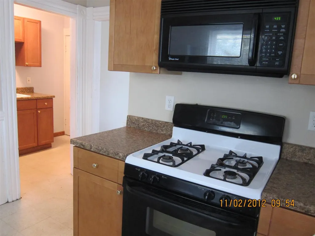 123 Ashland Street Manchester NH 03104