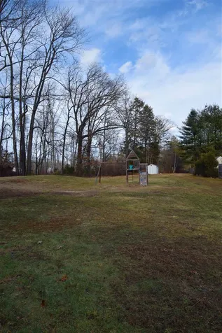 19 Highland Street Newton NH 03858
