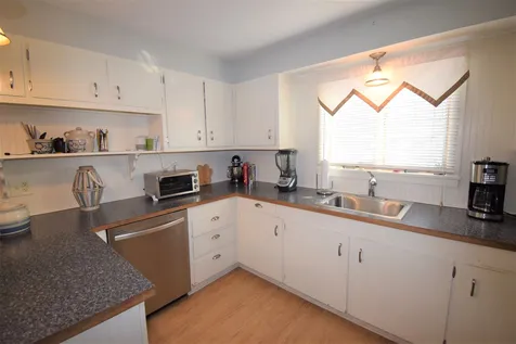 19 Highland Street Newton NH 03858