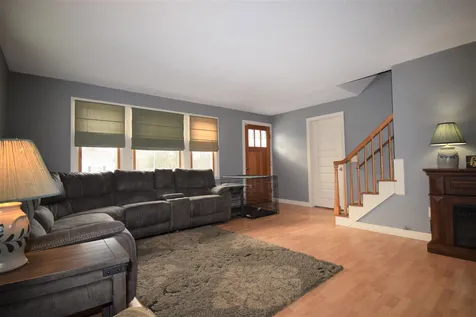 19 Highland Street Newton NH 03858