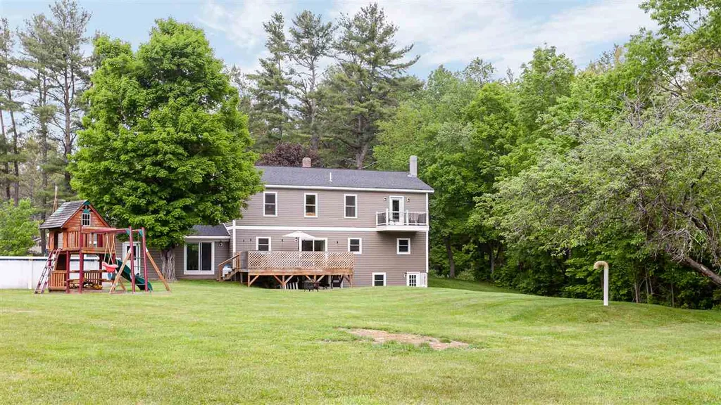 16 Vilas Road Alstead NH 03602