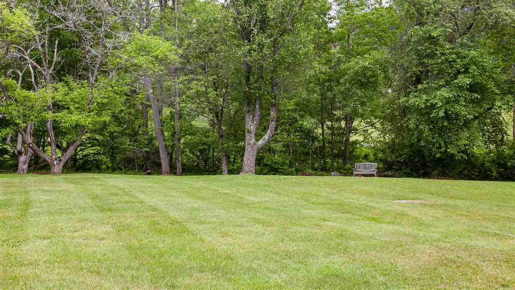 16 Vilas Road Alstead NH 03602