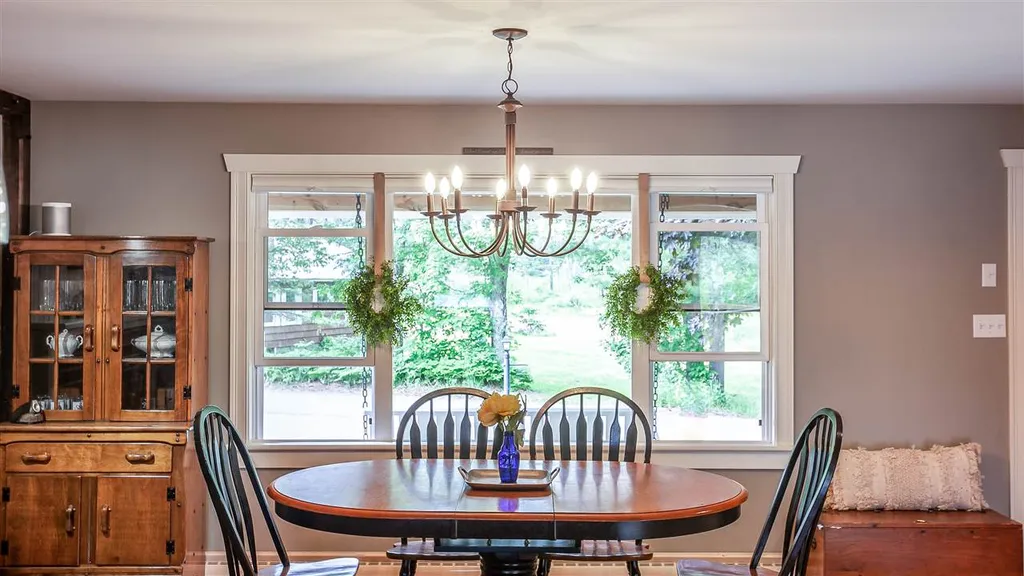 16 Vilas Road Alstead NH 03602