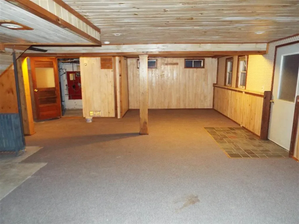 512 Elm Street Lancaster NH 03584