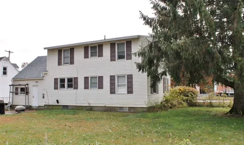 39 South Summit Street Essex VT 05452