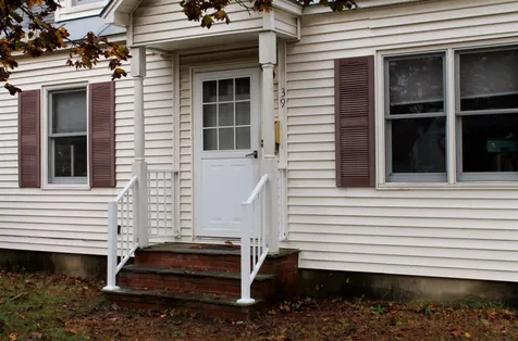 39 South Summit Street Essex VT 05452