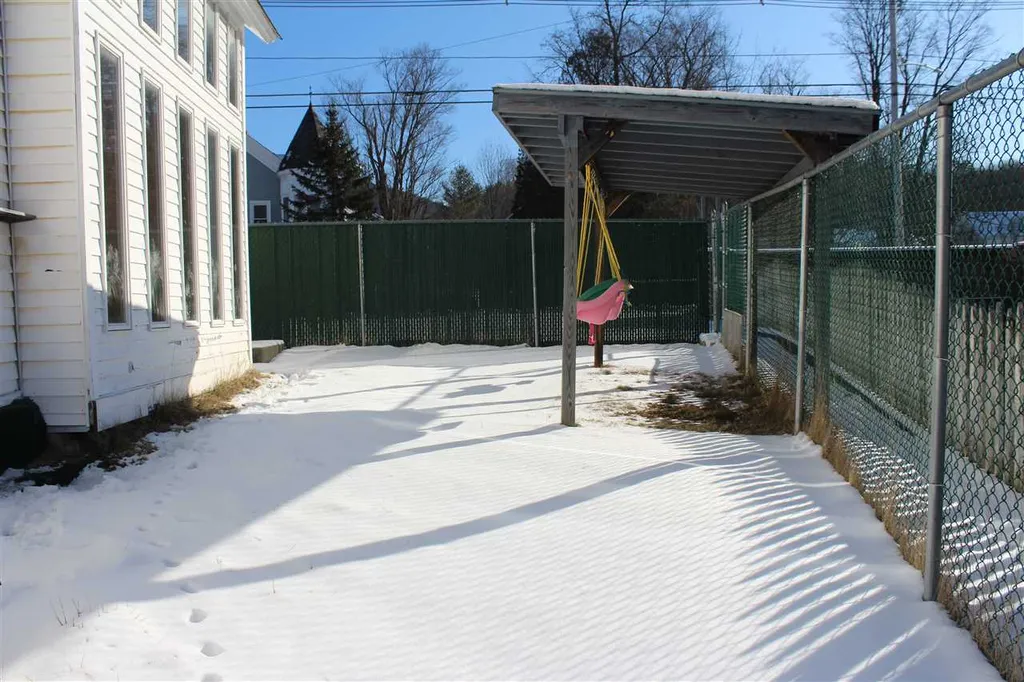 74 S Main Street Wallingford VT 50773