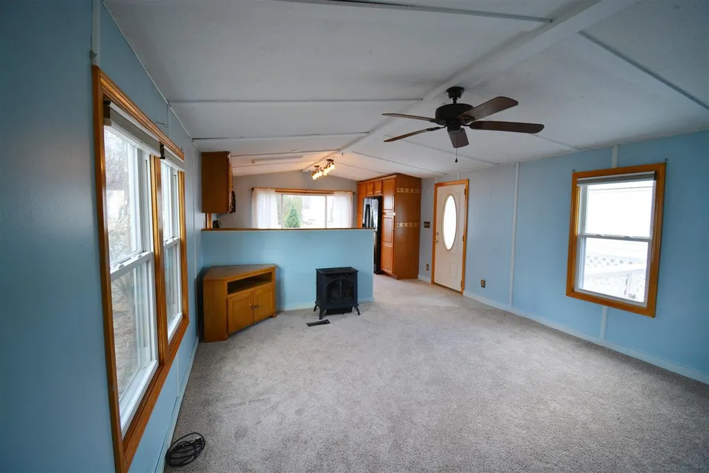 15 Vincent Street Exeter NH 03833