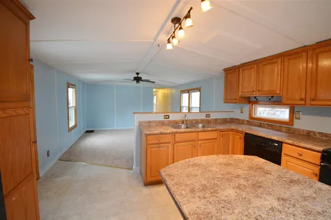 15 Vincent Street Exeter NH 03833