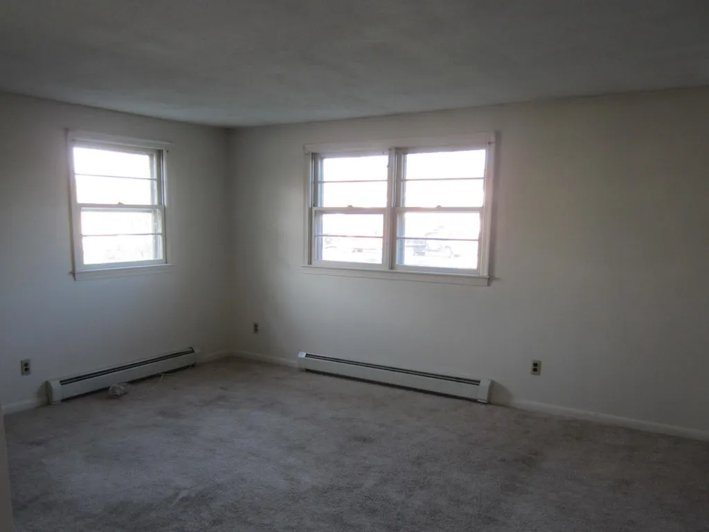 15 Cedar Road Eliot ME 03903