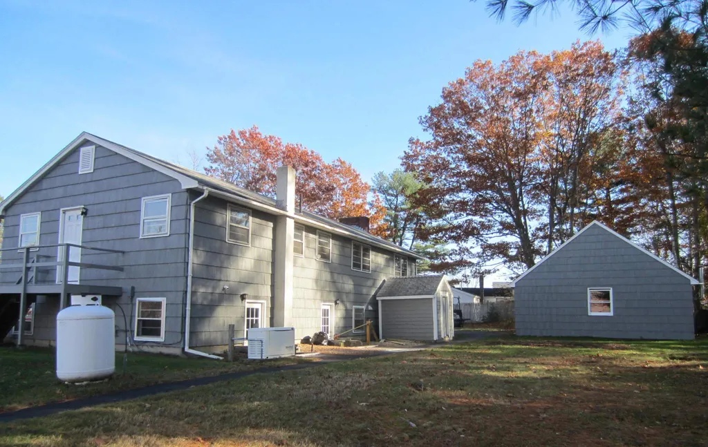 15 Cedar Road Eliot ME 03903