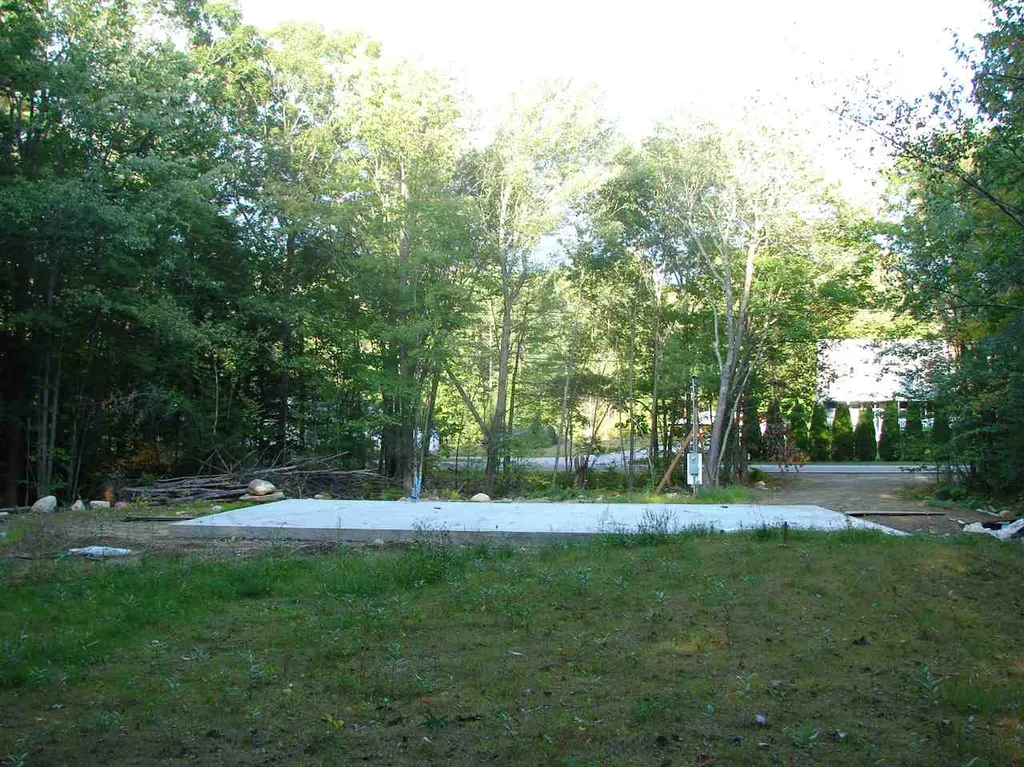 292 Charles Street Farmington NH 03835
