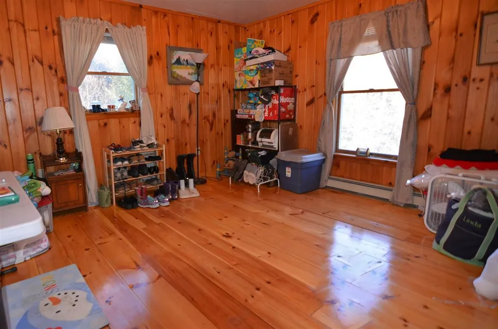 266 Nutting Road Sunapee NH 03782