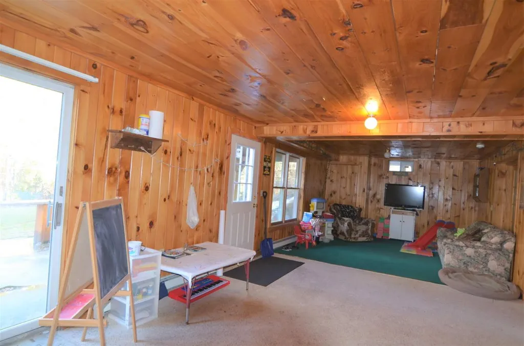 266 Nutting Road Sunapee NH 03782