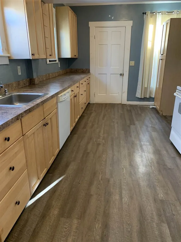 2 Abbott Street Rochester NH 03868