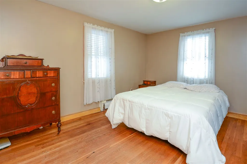 40 Prospect Street Rochester NH 03867-2821
