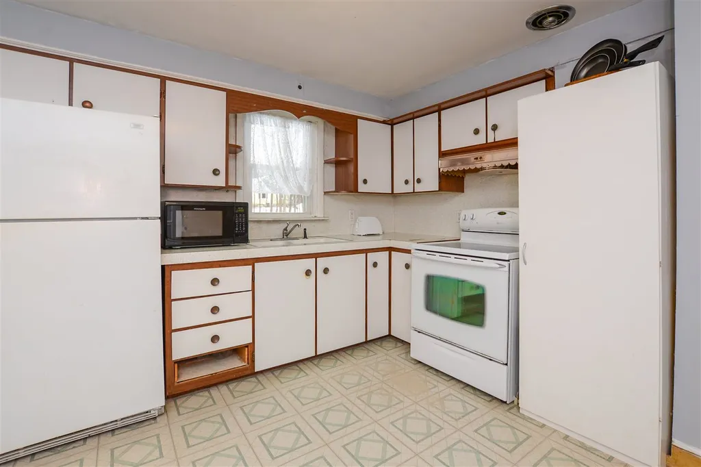 40 Prospect Street Rochester NH 03867-2821