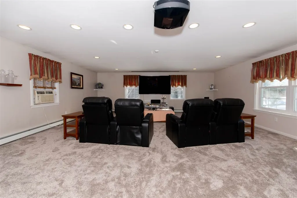 7 Timber Lane Barrington NH 03825