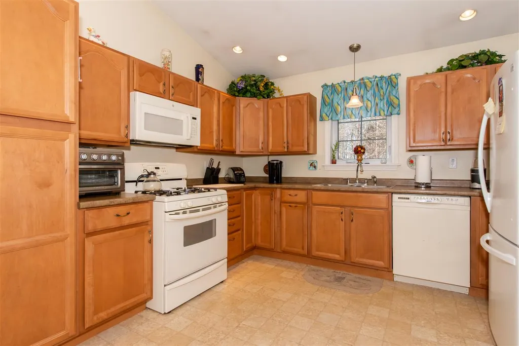 7 Timber Lane Barrington NH 03825