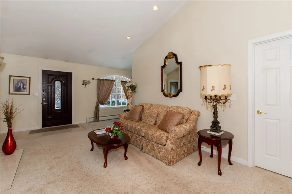 7 Timber Lane Barrington NH 03825