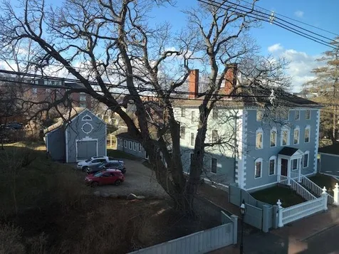 129 Market Street Portsmouth NH 03801