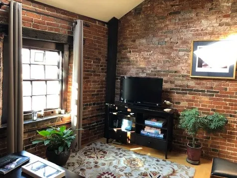 129 Market Street Portsmouth NH 03801
