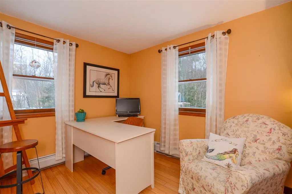 11 Leavitt Road Fremont NH 03044