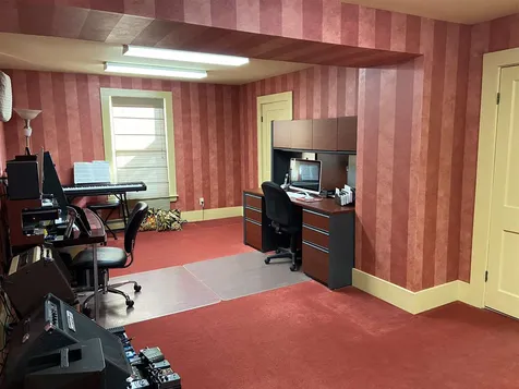 56 Brock Street Rochester NH 03867-4402