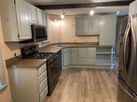 56 Brock Street Rochester NH 03867-4402