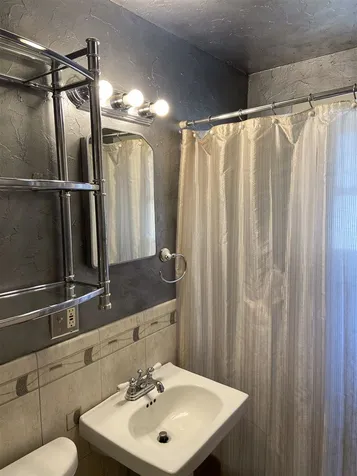 56 Brock Street Rochester NH 03867-4402