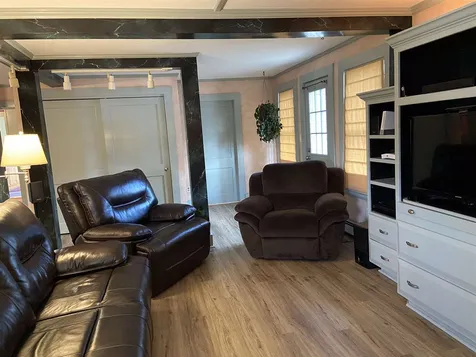 56 Brock Street Rochester NH 03867-4402