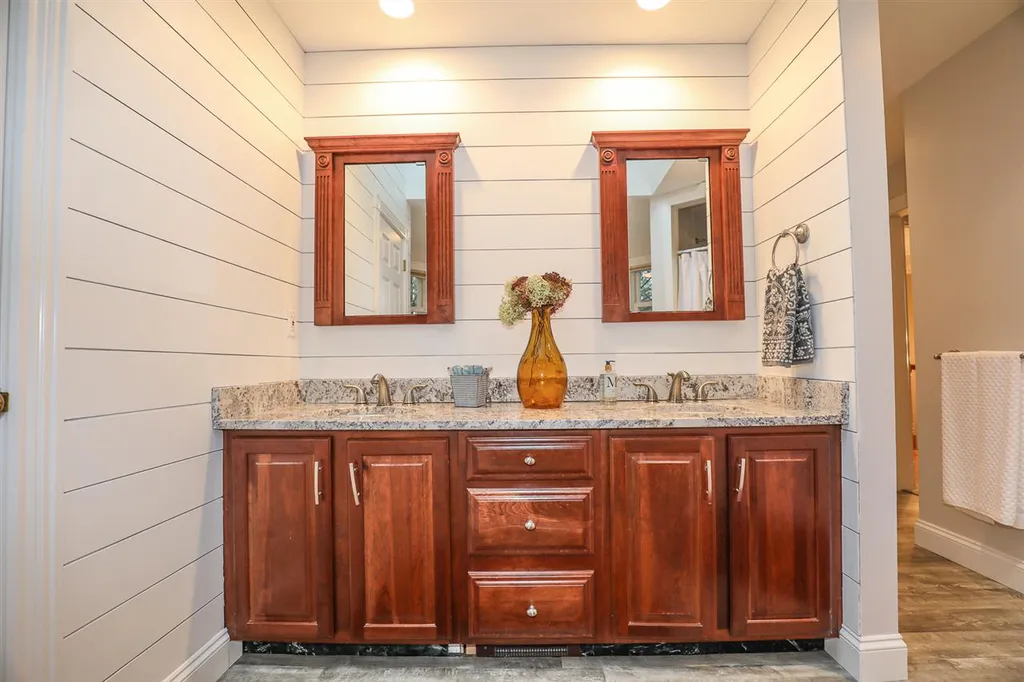 47 Oakmont Drive Concord NH 03301
