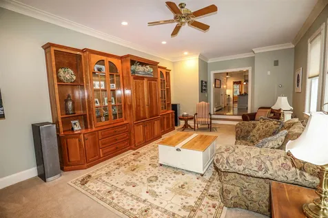 47 Oakmont Drive Concord NH 03301
